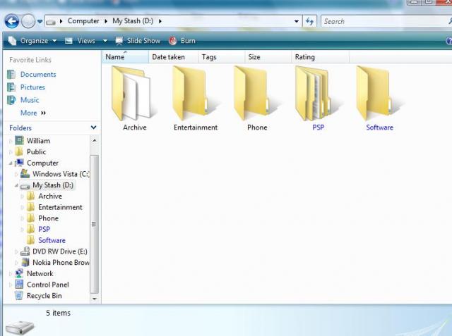 Folder names in blue colour - Windows - Neowin