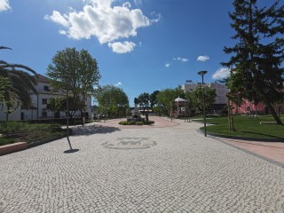 1620382426_zoom_3_0x.jpg