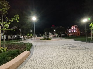 1620383065_night_zoom_2_off_0x.jpg