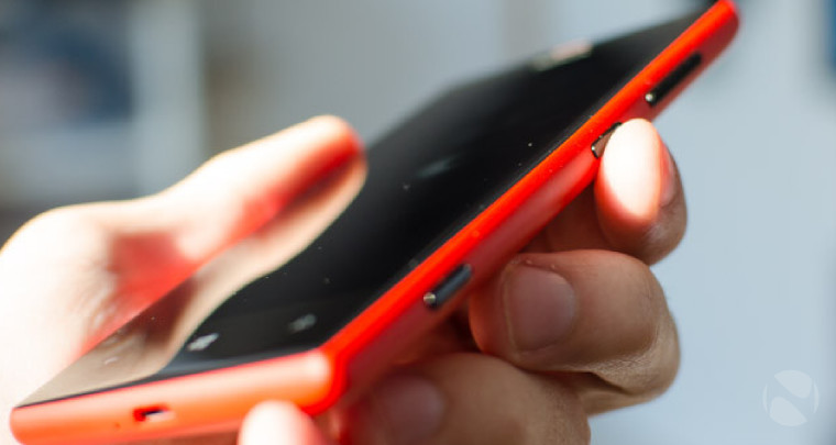Lumia 720 in the hand