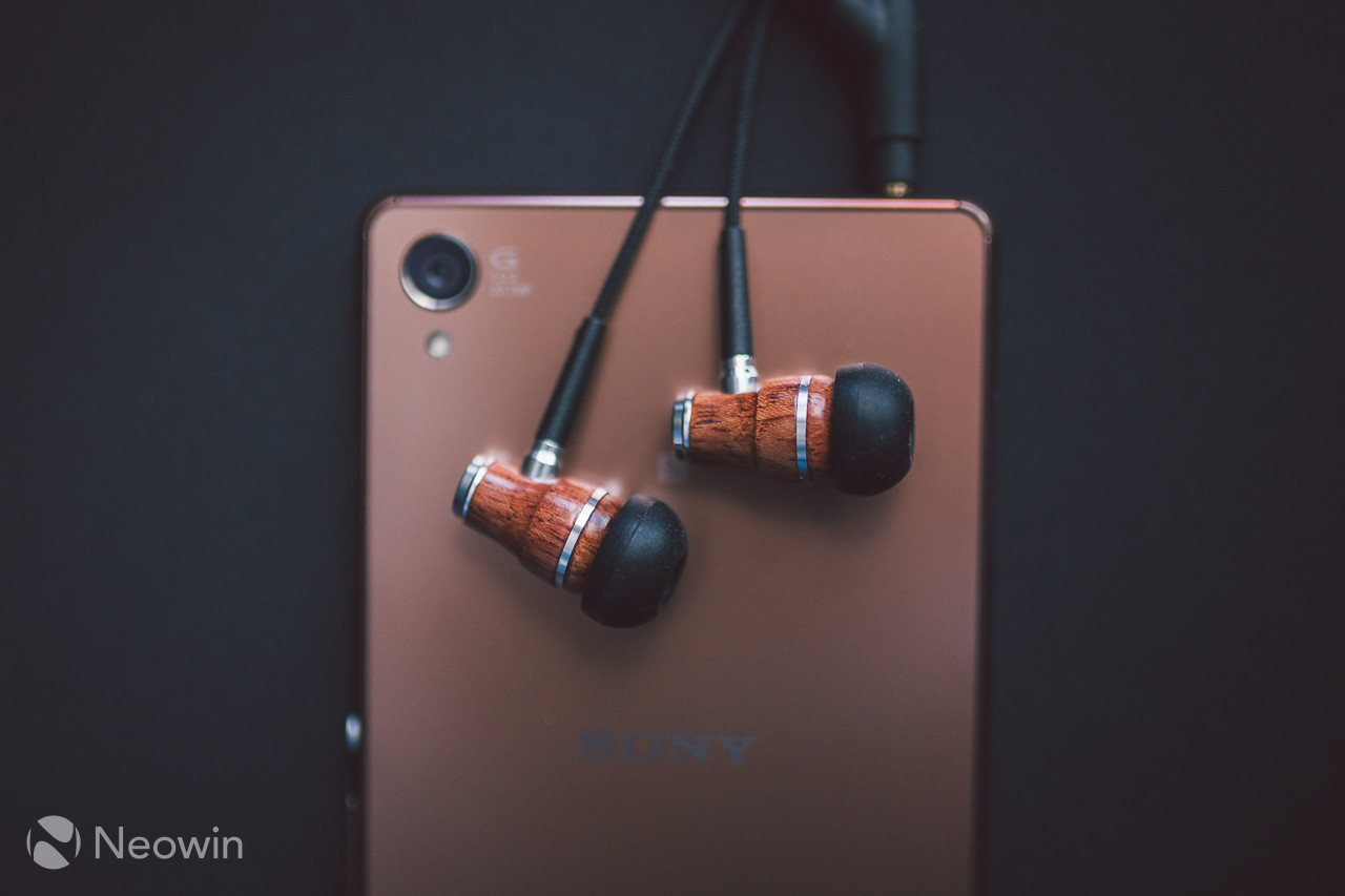 Symphonized NRG Premium Noise-isolating Headphones review - Neowin