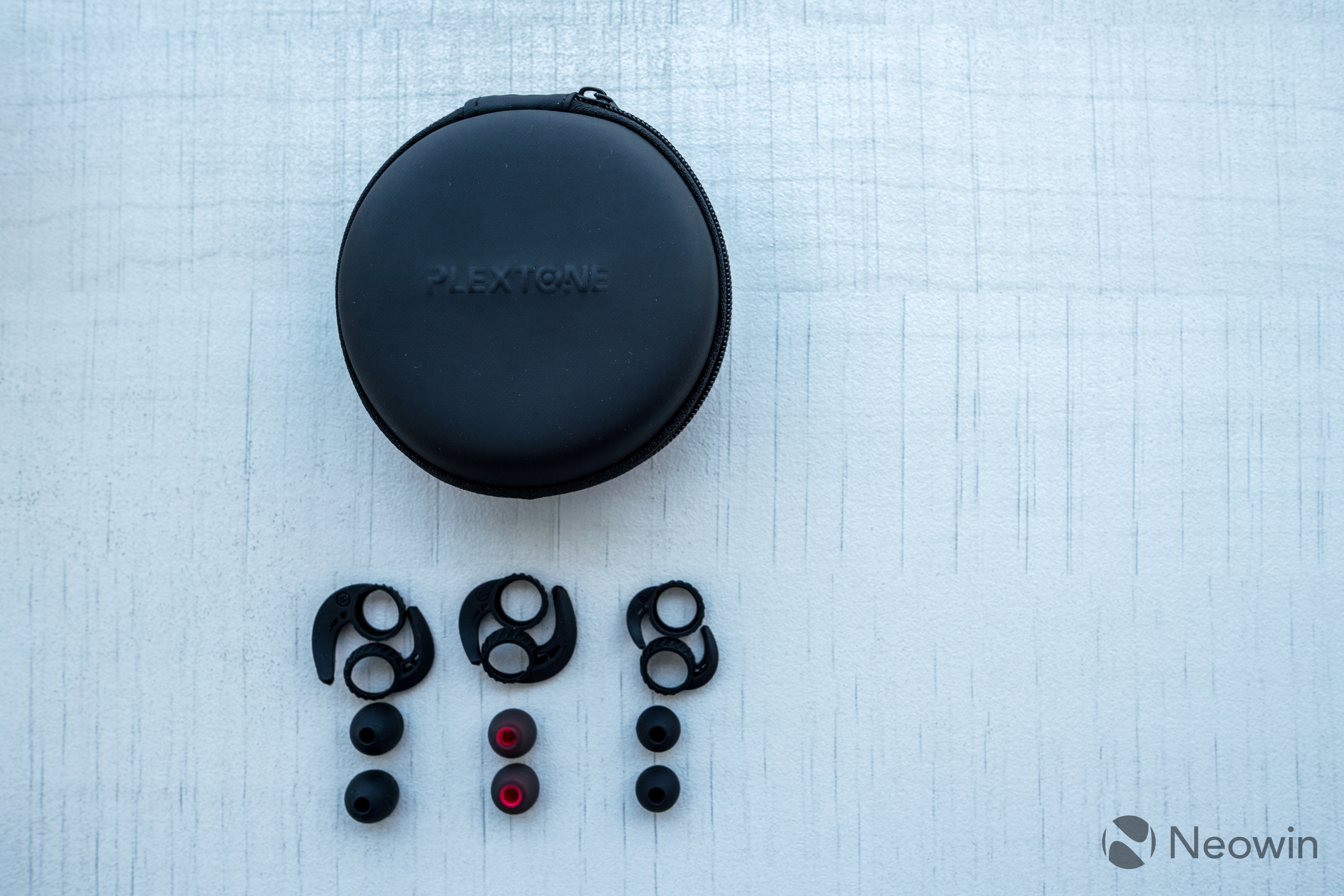 Quake Earbuds review: awesome sound let 