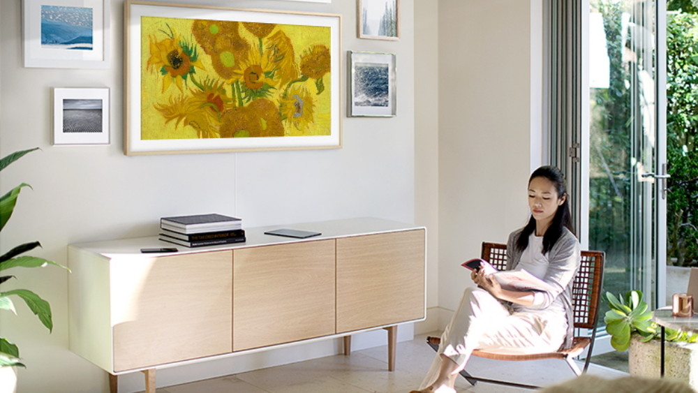 Samsung S The Frame Tv Gets Additional Masterpieces Thanks To New Samsung Has Announced A Deal With Uffizi Galleries Museum Of New Zealand Te Papa Tongarewa And The Van Gogh In Order To Bring Art Masterpieces