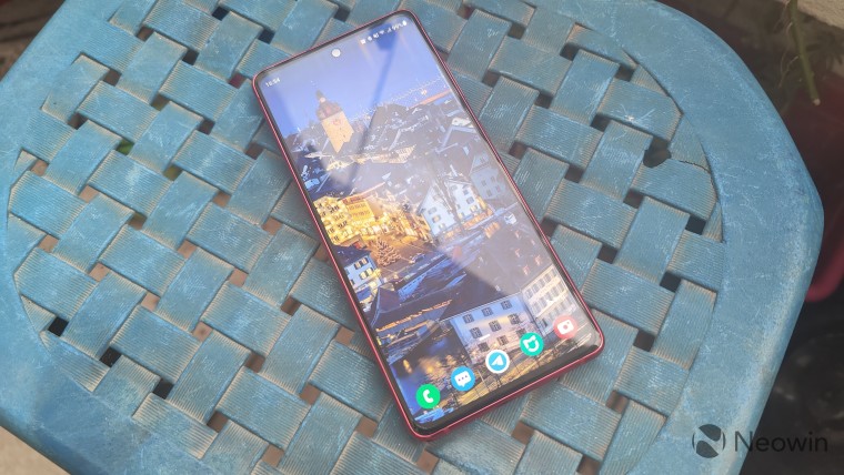 galaxy s20 fe lying on table