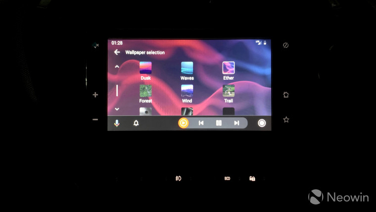 Car head unit with Android Auto screen housing wallpaper settings
