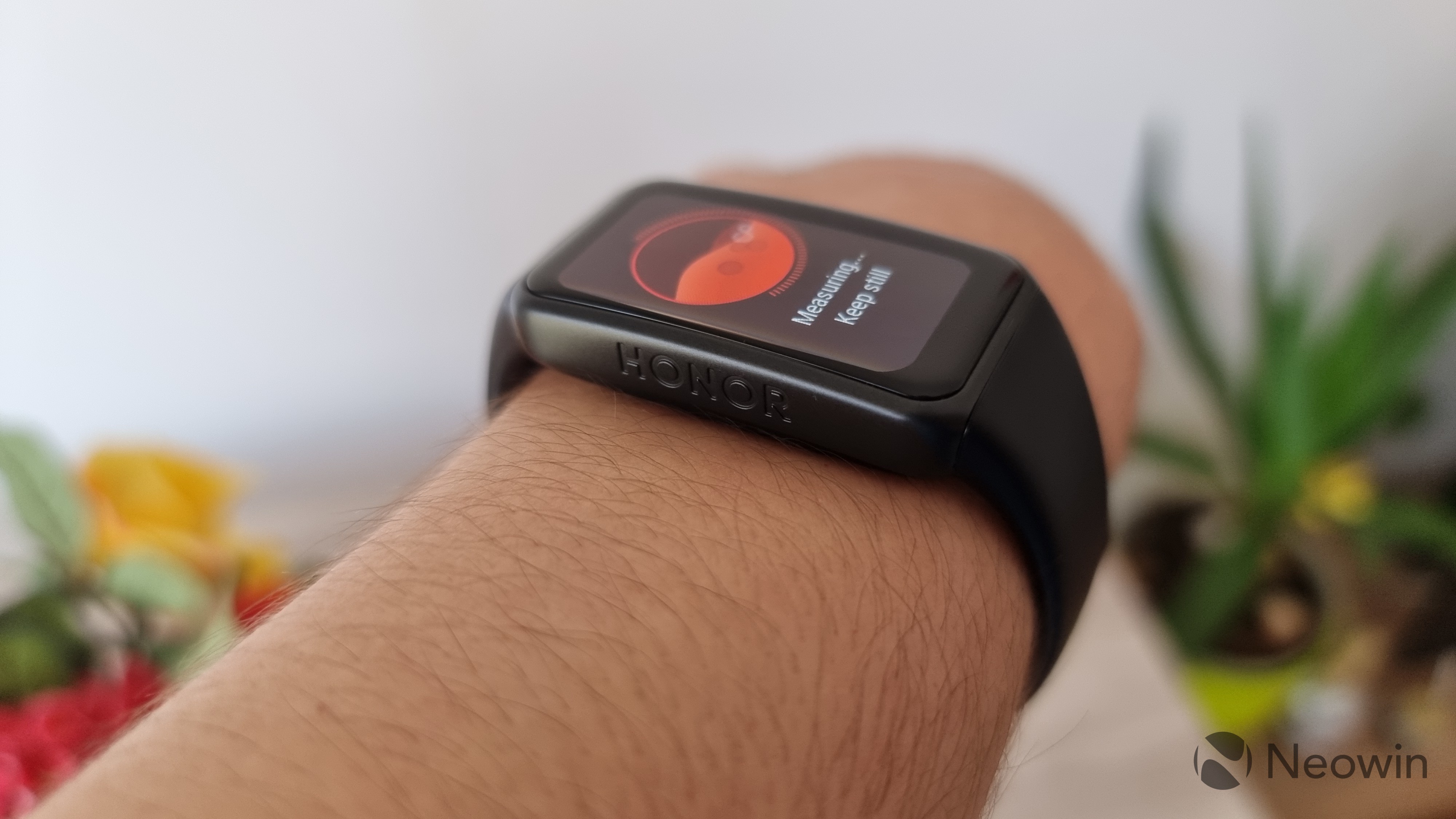 Honor Band 6 review A smartwatch disguised as a smart band Neowin