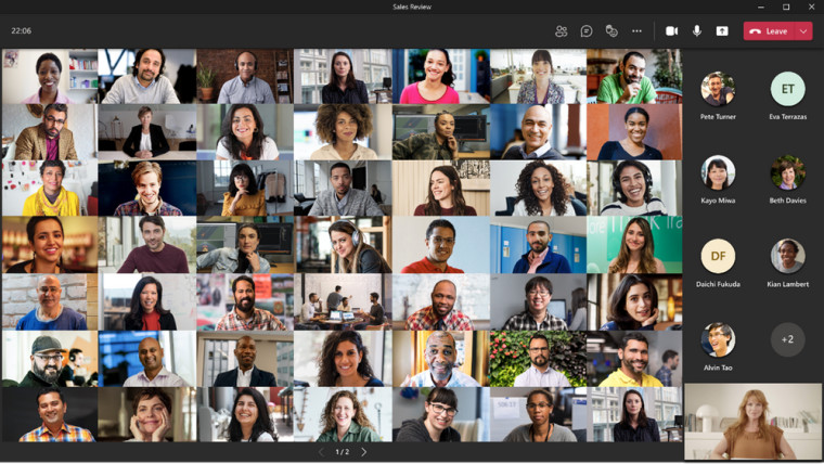 A Teams meeting with attendees placed in a 7x7 grid on the first page of the call