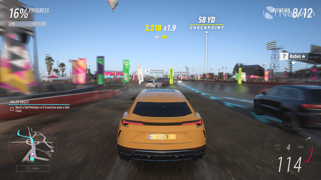 This is a screenshot of Forza Horizon 5 on Xbox Series X