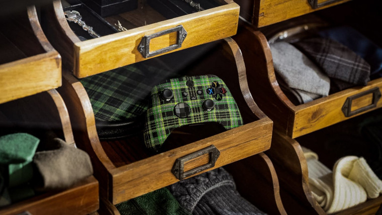 Xbox gamers should check Xbox UK's social media tomorrow to get a tartan controller - Vimarsana News